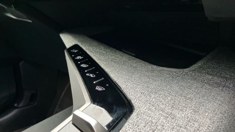 Peugeot 5008 1.2 Hybrid 136 GT 5dr e-DSC6 Petrol Estate